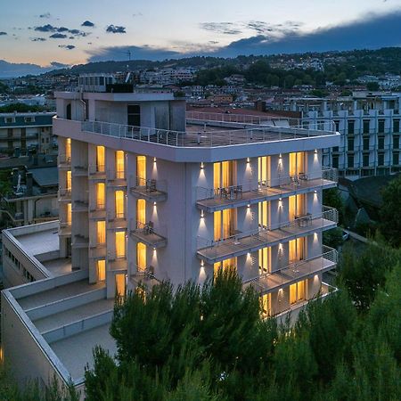 Hotel Velia Grottammare Exterior photo