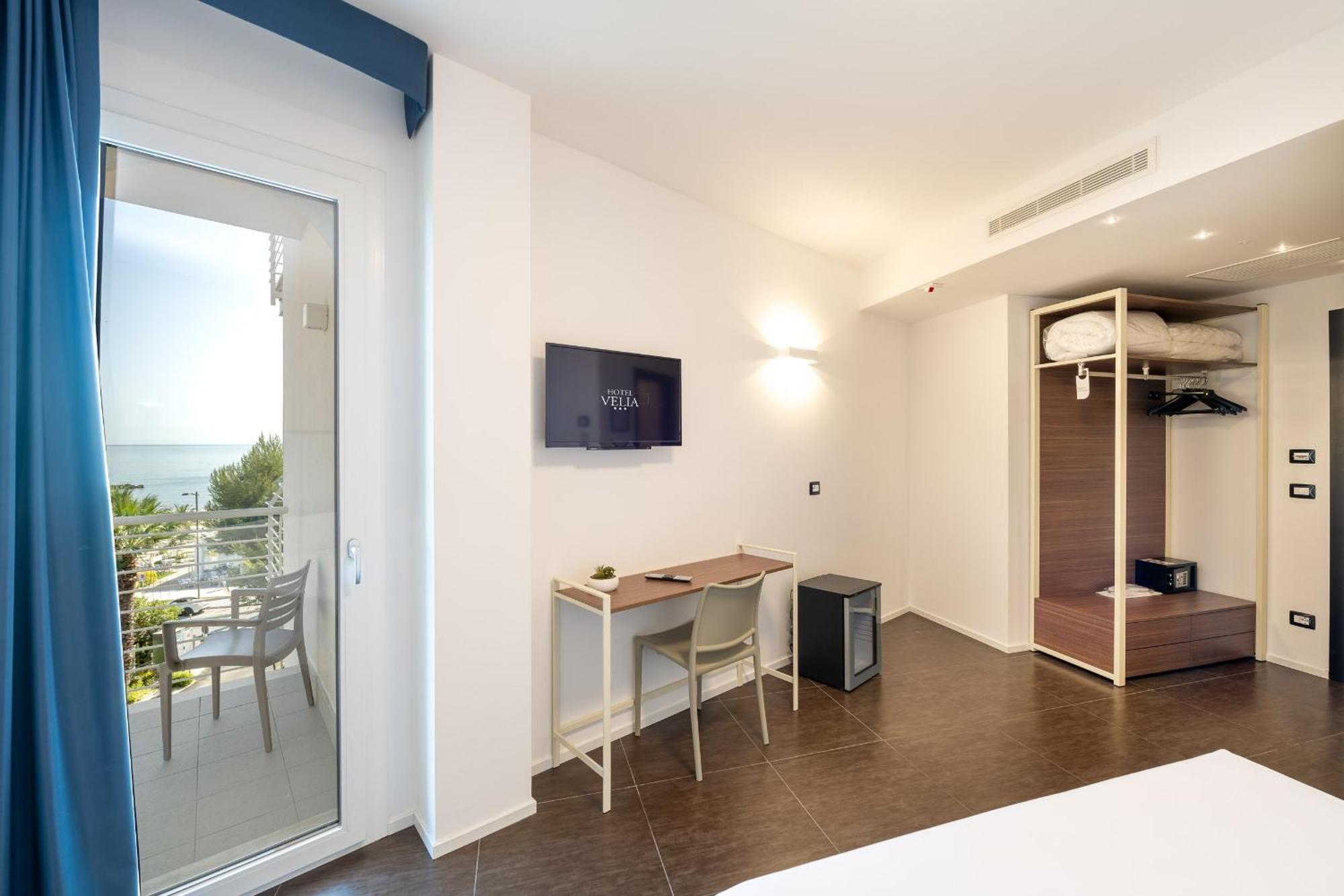 Hotel Velia Grottammare Exterior photo
